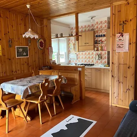 Villa Casa Lulu' Predazzo Esterno foto
